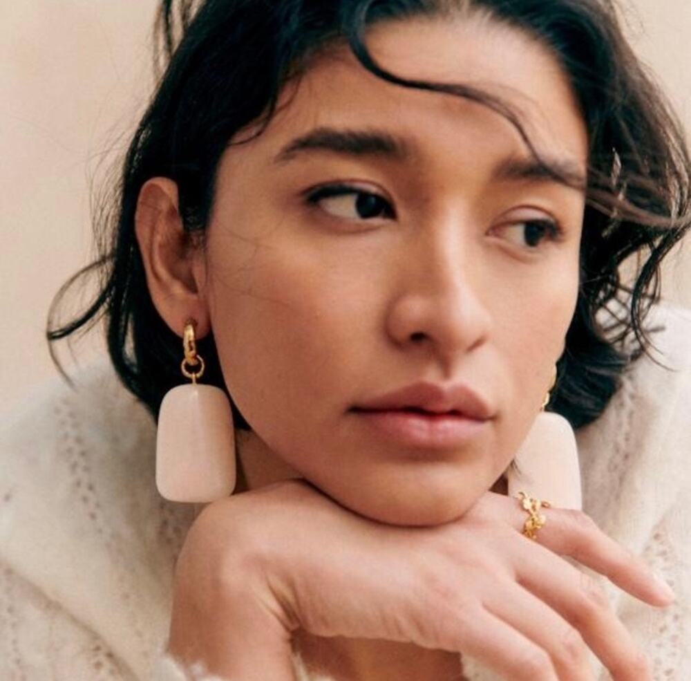 Sezane Joao Earrings in Ecru & Gold Lightweight Drop Statement EUC